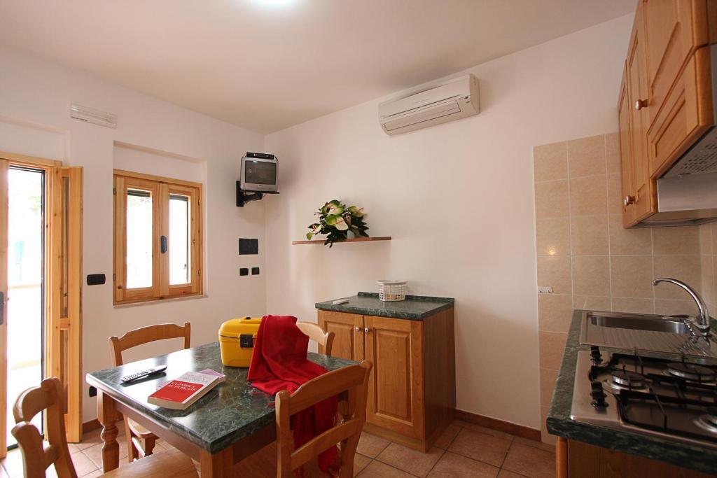 Residence Rendez Vous Vieste Ruang foto
